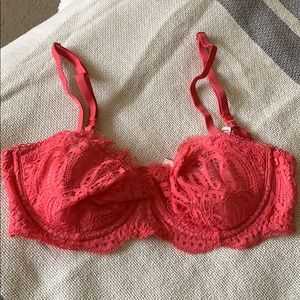 Victoria’s Secret Unlined Bra 32D